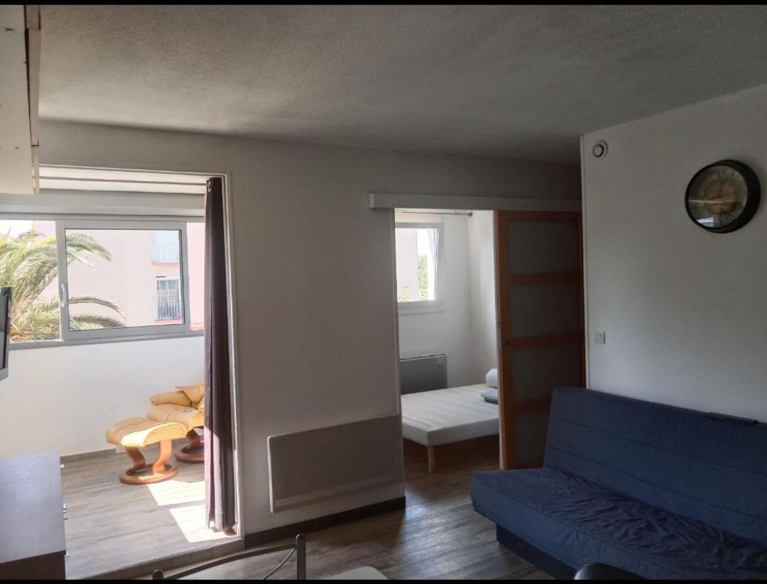 Frejus-Plage Et Centre-Ville, 28 M2, Accueil 4 Personnes, Francais, English Spoken Екстериор снимка